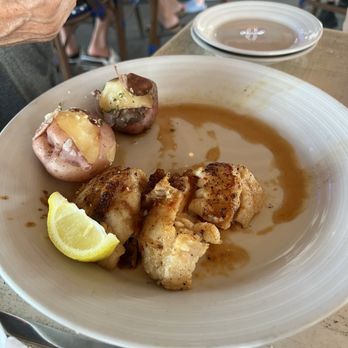 Anna Maria Oyster Bar - Pier - Gulf Grouper with red potatoes - Seafood Near Me - Bradenton Beach, Florida