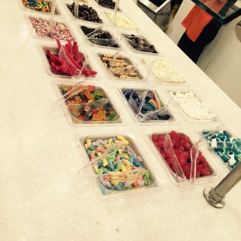Fruity Froyo - There toppings - Ice Cream & Frozen Yogurt Near Me - San Jose, California