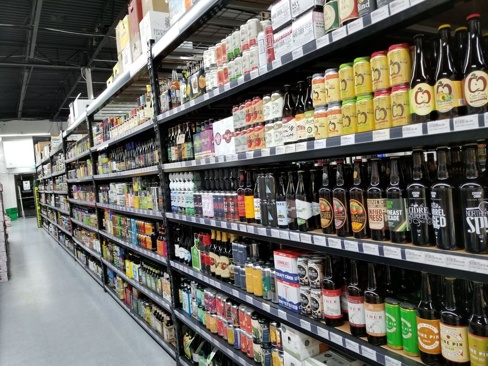 LIQUOR JUNCTION Updated October 2024 345 Washington St, Woburn