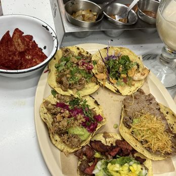 Taqueria Gabriel - Tacos - Tacos Near Me - México, D.F., DIF Taqueria Gabriel - Tacos - Tacos Near Me - México, D.F., DIF
