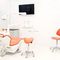 Sonrisalud - Sala dental de Sonrisalud: Instituto dental avanzado de Tudela