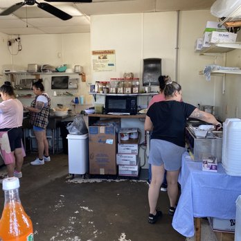 Cravings Byanca - Making Tacos - Food Stands Near Me - Crestwood, Kentucky Cravings Byanca - Making Tacos - Food Stands Near Me - Crestwood, Kentucky