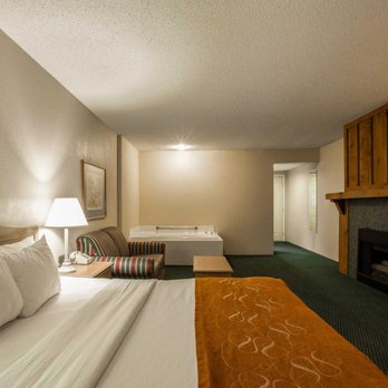 Comfort Suites - Hotels Near Me - Cherokee, North Carolina