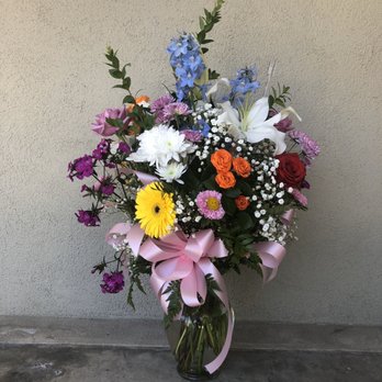 Aly's Precious Flowers - Mixed flower arrangement. - Florists Near Me - North Hills, California Aly's Precious Flowers - Mixed flower arrangement. - Florists Near Me - North Hills, California