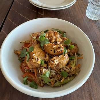 Tesota - Szechuan Chicken fried rice - Comfort Food Near Me - Phoenix, Arizona Tesota - Szechuan Chicken fried rice - Comfort Food Near Me - Phoenix, Arizona
