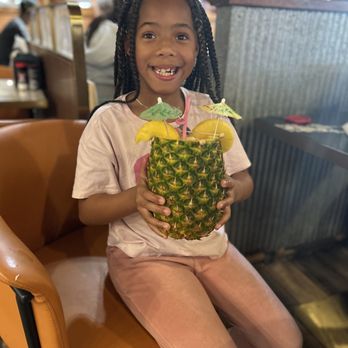 Hooks Calabash Seafood - Pineapple virgin drink - Seafood Near Me - Myrtle Beach, South Carolina