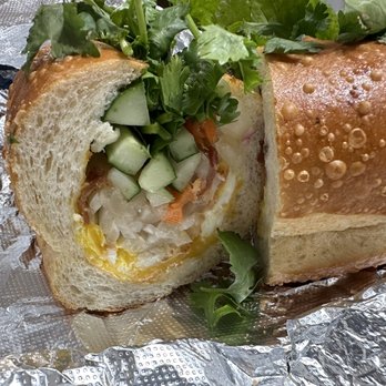 No Name BBQ Sandwich - Wonderful fillings and bread - Sandwiches Near Me - Honolulu, Hawaii No Name BBQ Sandwich - Wonderful fillings and bread - Sandwiches Near Me - Honolulu, Hawaii
