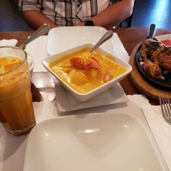 Thai Bamboo - Thai tea, yellow curry and bbq chicken - Thai Near Me - Northridge, California
