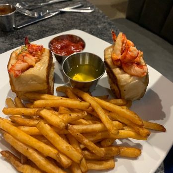 Pier 48 - Mini Lobster roll - Seafood Near Me - Indianapolis, Indiana