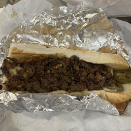 This supposed to have mayo, lettuce and tomato and of course cheese.