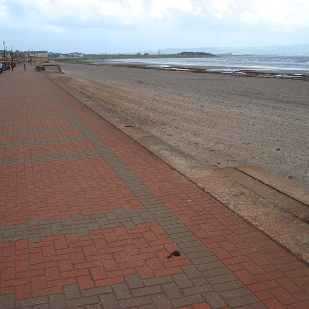 Esplanade and Beach - Esplanade and Beach, Prestwick - Beaches Near Me