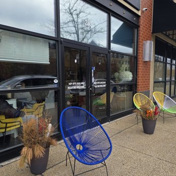 Gossip & Nail Spa - Eyelash Service Near Me - Pittsburgh, Pennsylvania