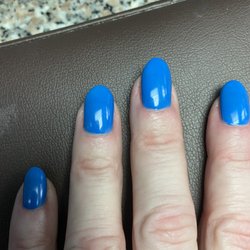 Betty Nails - August 3 manicure