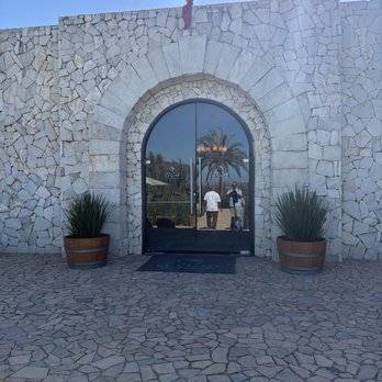 El Cielo - Entrance - Wineries Near Me - El Porvenir, BCN