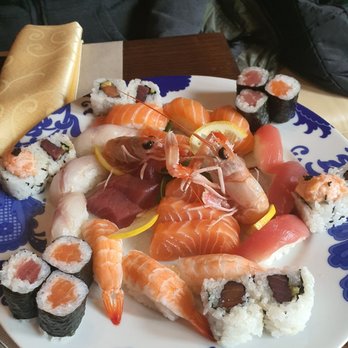 Mr. Sushi - Questo sarebbe un piatto da 42 euro secondo il ristorante MrSushi, potete contare, non arriva neanche a 25 forse. - Japanese Near Me - Brozzi, FI