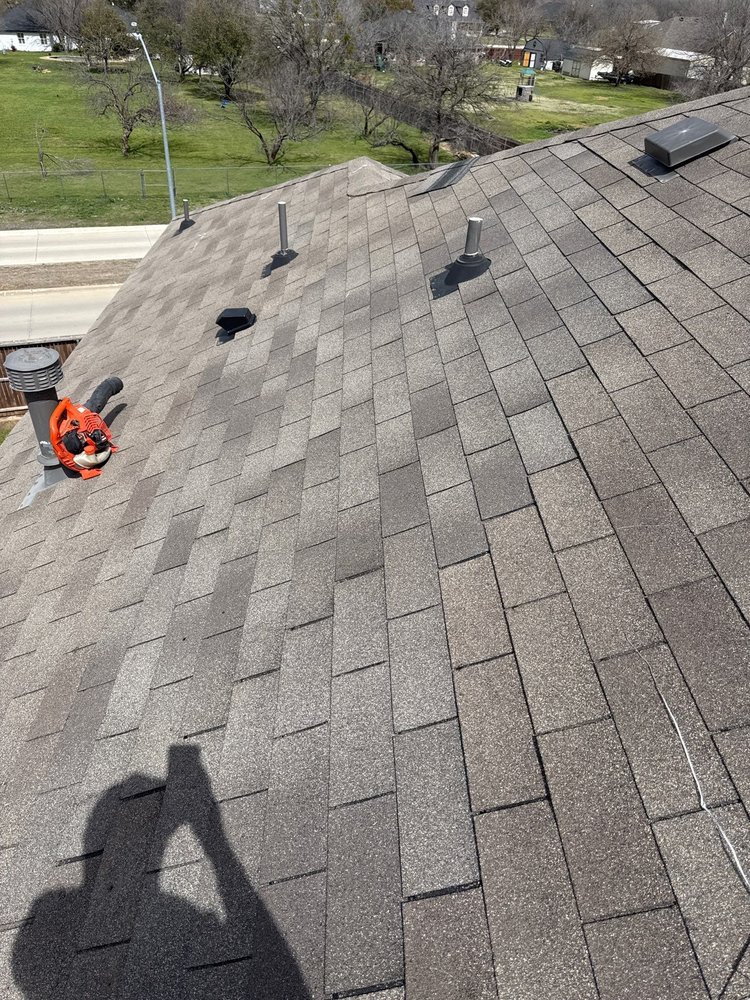 Slide of Apogee Roofing