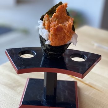 eSushi - spicy tuna hand roll - Japanese Near Me - Mt Prospect, Illinois