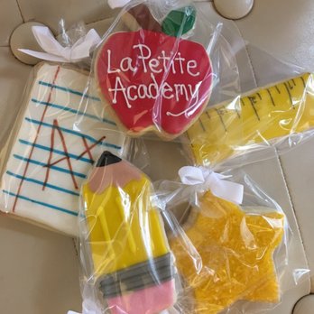 Marin Cake Studio - For the teachers who have been with my daughter for the past 4.5 years - Bakeries Near Me - San Rafael, California