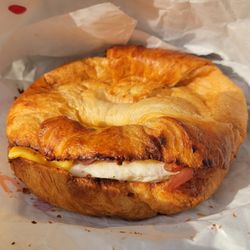 Dunkin' - Bacon Egg & Cheese