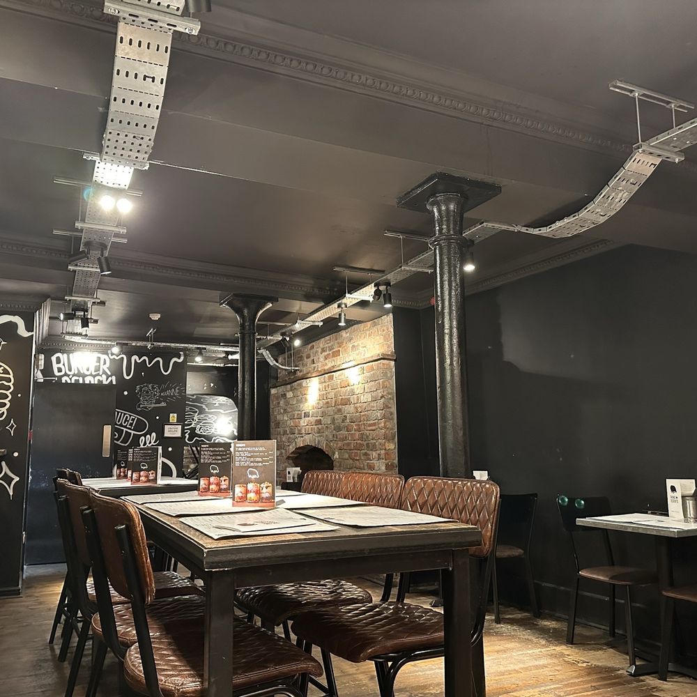 Fat Hippo Newcastle - Burgers Near Me - Newcastle upon Tyne, XTW