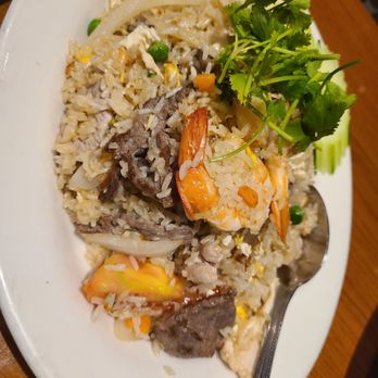 Thai Cafe - Combination fried rice - Thai Near Me - Irvine, California