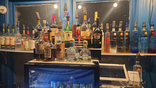 The Jerk Pit by null