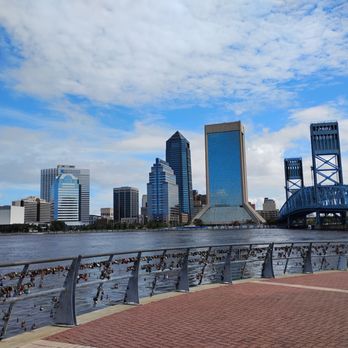 Friendship Fountain - Landmarks & Historical Buildings Near Me - Jacksonville, Florida