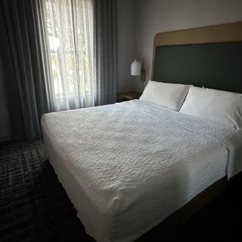 Homewood Suites by Hilton Oxnard/Camarillo - Hotels Near Me - Oxnard, California Homewood Suites by Hilton Oxnard/Camarillo - Hotels Near Me - Oxnard, California