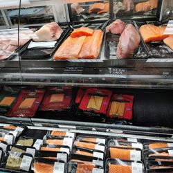 Foods of All Nations - Fresh seafood