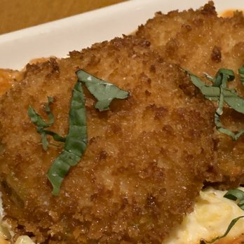 Tupelo Honey - Fried green tomatoes with stone ground goat cheese grits - Southern Near Me - Franklin, Tennessee Tupelo Honey - Fried green tomatoes with stone ground goat cheese grits - Southern Near Me - Franklin, Tennessee