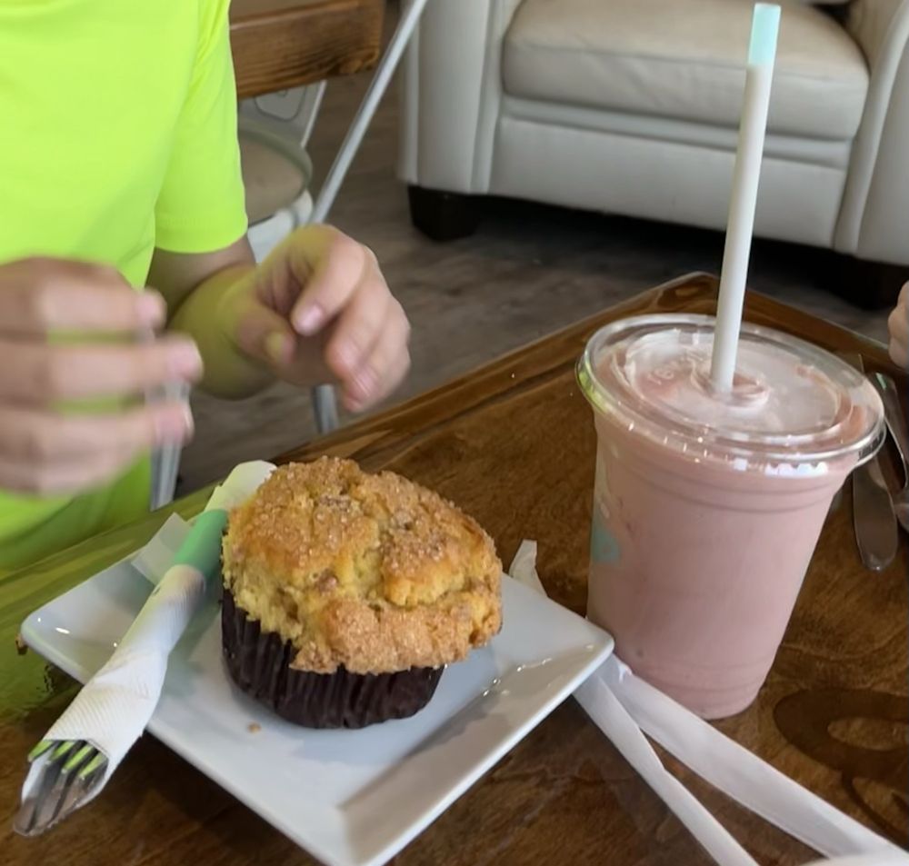 Boozer's Brew & a Cafe Too