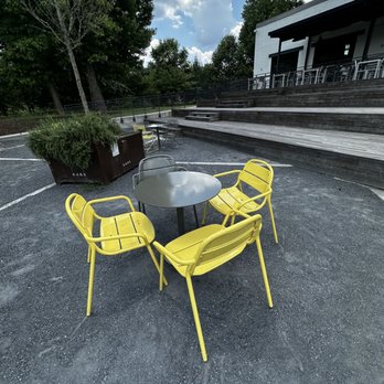 Lee + White - Outside seating - Breweries Near Me - Atlanta, Georgia Lee + White - Outside seating - Breweries Near Me - Atlanta, Georgia