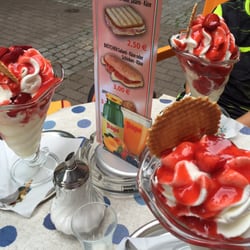Eisbecher Fragola im Fragola
