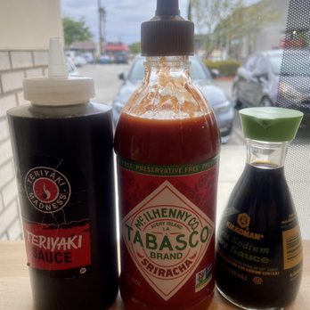 Teriyaki Madness - Condiments at the table - Asian Fusion Near Me - Chatsworth, California Teriyaki Madness - Condiments at the table - Asian Fusion Near Me - Chatsworth, California