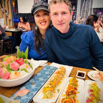 Chubby Sushi & Ramen - Sushi Bars Near Me - Brea, California