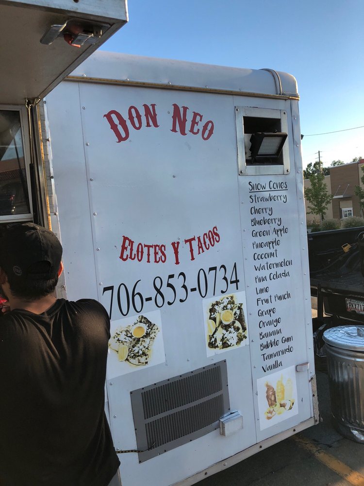 Don Neo Elotes Y Tacos