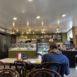 Urban Deli - Inside