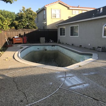 Almaden Valley Landscape - Before photo - Landscaping Near Me - San Jose, California