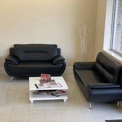 RiZz Beauty & Threading - Wait / Rest Area
