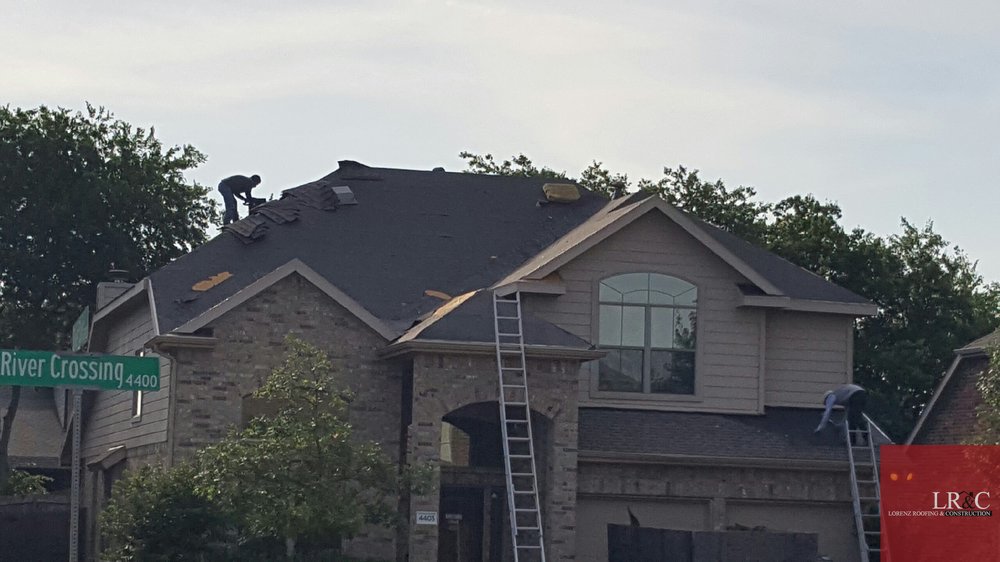 Slide of Lorenz Roofing & Construction