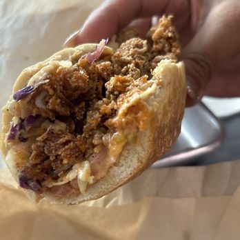 Earthly Plant Based Eatery - Vegan Po'boy - Vegan Near Me - Las Vegas, Nevada Earthly Plant Based Eatery - Vegan Po'boy - Vegan Near Me - Las Vegas, Nevada