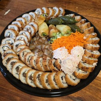 Jalapeño Dragon - Family plate 4 rolls - Sushi Bars Near Me - Mesa, Arizona