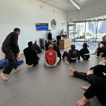 Grappling Dynamics - Taking a break from open mat to watch Coach Seymour bring home the gold! - Brazilian Jiu-jitsu Near Me - San Diego, California Grappling Dynamics - Taking a break from open mat to watch Coach Seymour bring home the gold! - Brazilian Jiu-jitsu Near Me - San Diego, California