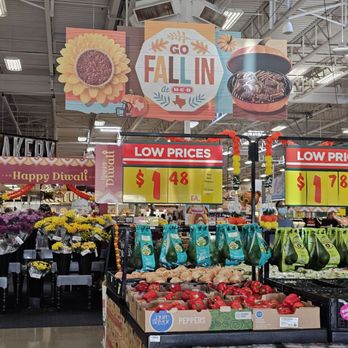 H-E-B plus! - Grocery Near Me - Austin, Texas