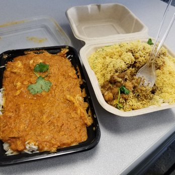 India Jones - Butter Chicken and Aloo Tikki Chaat - Food Trucks Near Me - Sacramento, California