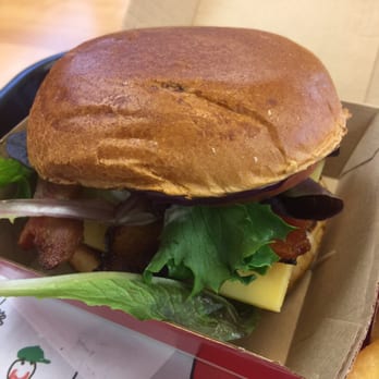 Wendy's - Gouda Cheeseburger - Burgers Near Me - Marysville, Ohio Wendy's - Gouda Cheeseburger - Burgers Near Me - Marysville, Ohio