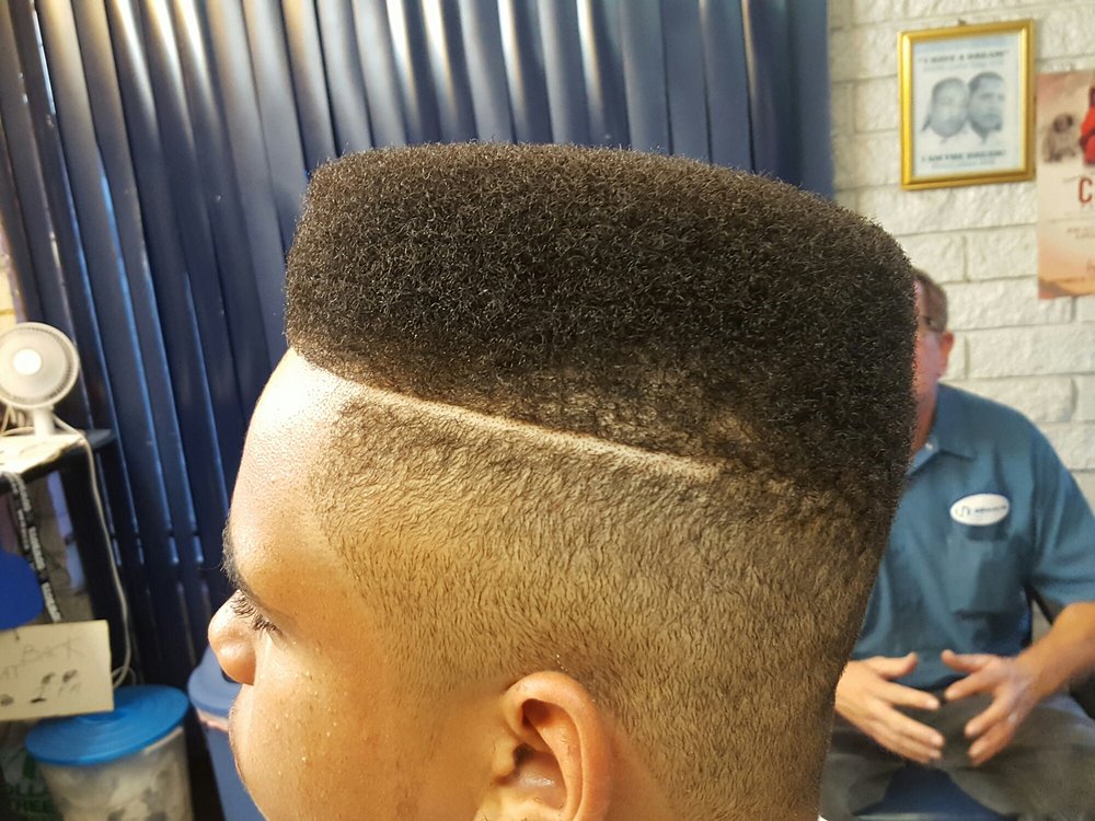 MAURICE’S BARBER SHOP Updated October 2024 52 S Wells Ave, Reno