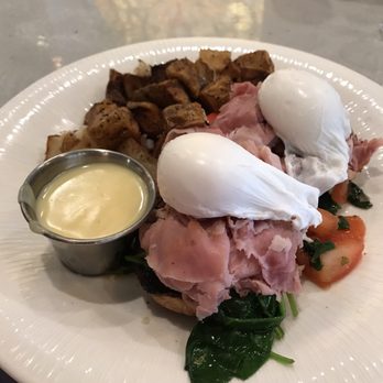Bay Local Eatery - Breakfast & Brunch Near Me - Virginia Beach, Virginia