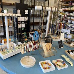 Herbs & Owls - Handpicked crystal jewelry like bracelets , earrings , mala beads necklaces and more.
