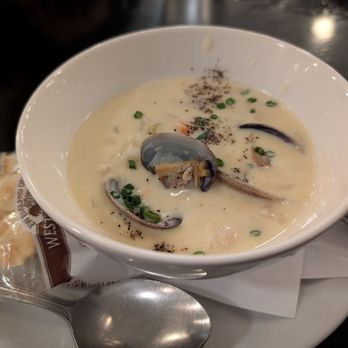 Fishwives - Clam chowder - so good!!! - Seafood Near Me - Pasadena, California